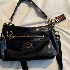 Vintage coach daisy liquid gloss convertible, patent leather, Y2K bag